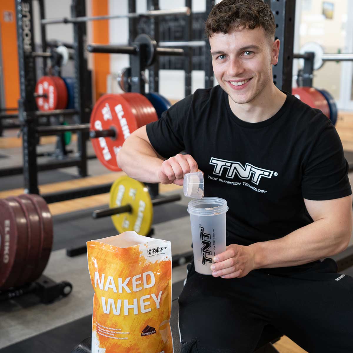TNT Naked Whey als Post-Workout-Shake